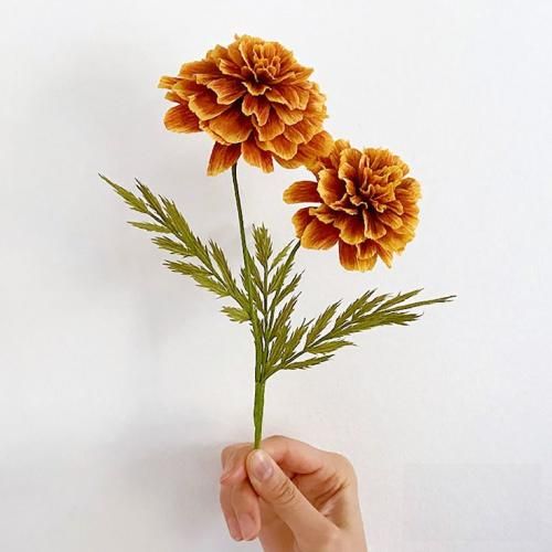 اهنگ بیداره چشم من تا خود صبح گوشی تو دستمه ساعت جفت